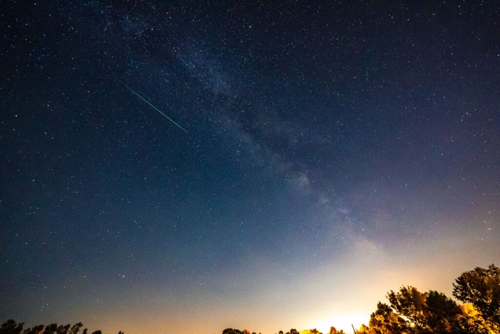 Anatomy of a UFO Incident: Radar, Debris, and Rigorous Inquiry