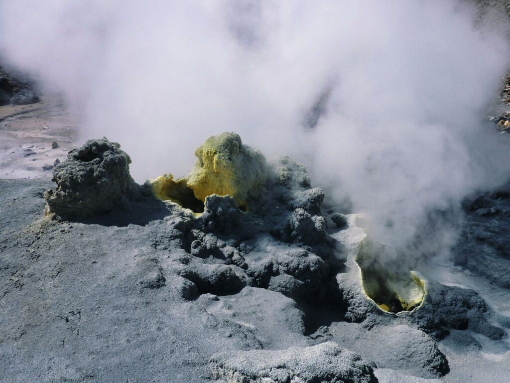 Mysteries of Nature: Exploring Earth's Most Intriguing Unsolved Phenomena