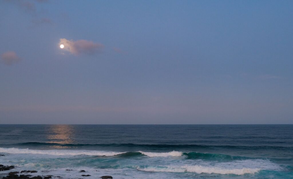 The Ocean’s Milky Seas: A Glow Without a Clear Cause