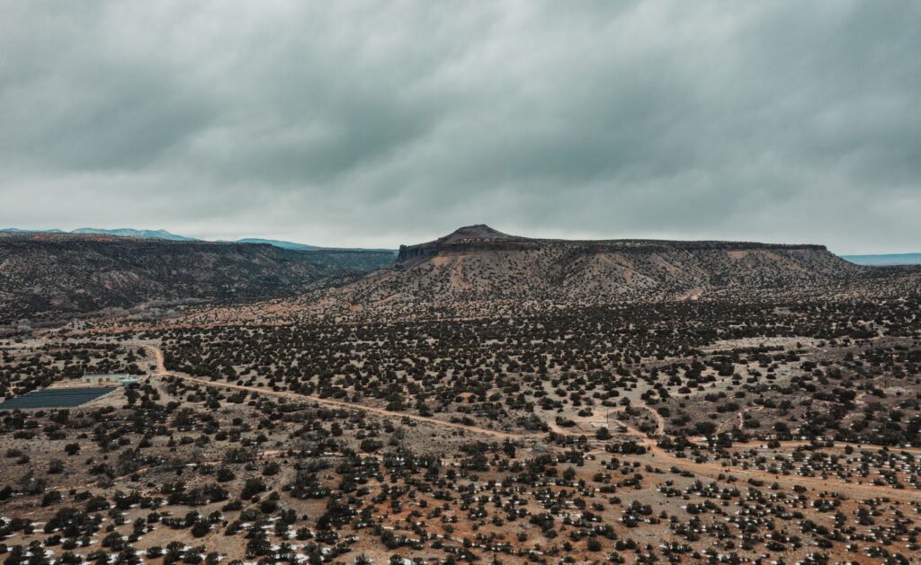 The Roswell UFO Incident: Cold War Secrecy and Modern Myth